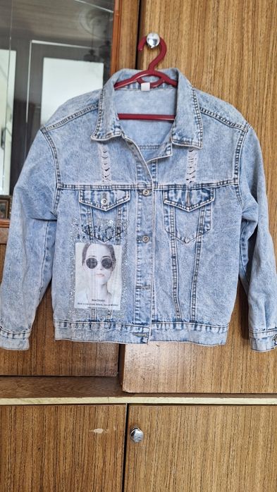 Женсий костюм. Кизлар учун женсий костюм