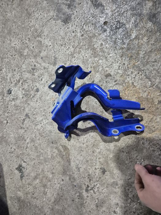 Balamale capota/Balamale usa/Balamale Portiera Toyota Hilux 2016-2025