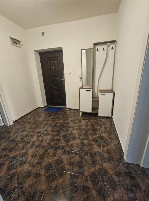 Дава се под наем Тристаен апартамент в Варна, Спортна зала - 90 кв.м за 698.19 € - Снимка #5