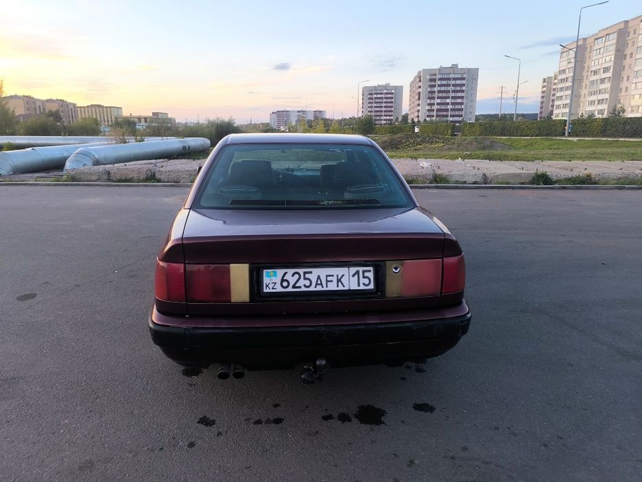 Продам Ауди 100 С4