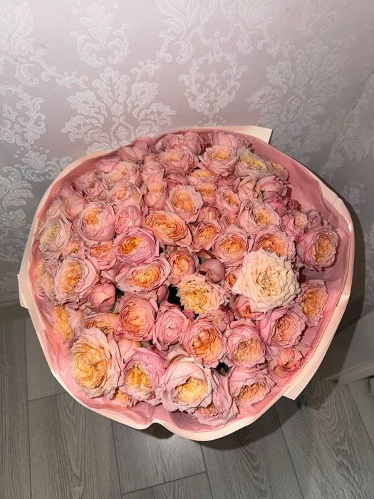 Продам шикарных букет цветов