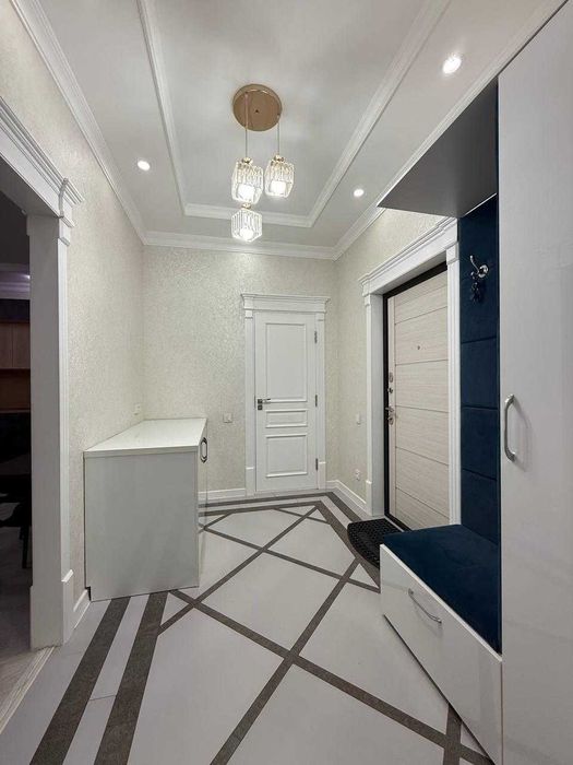 Стильная дизайнерская 3-комнатная квартира Премиум Люкс в самом Центре