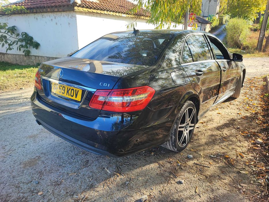 Мерцедес Е250 АМГ 204 коня Mercedes W212 на части