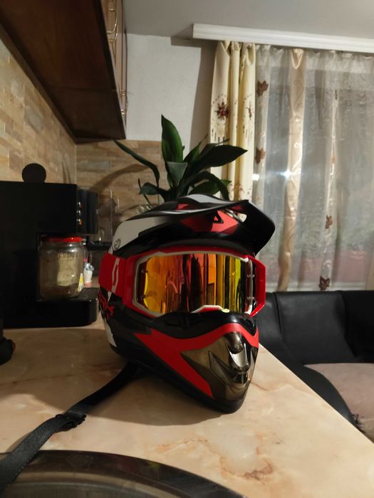 Кросова каска ::