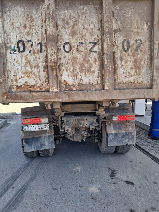 Продам  грузовик