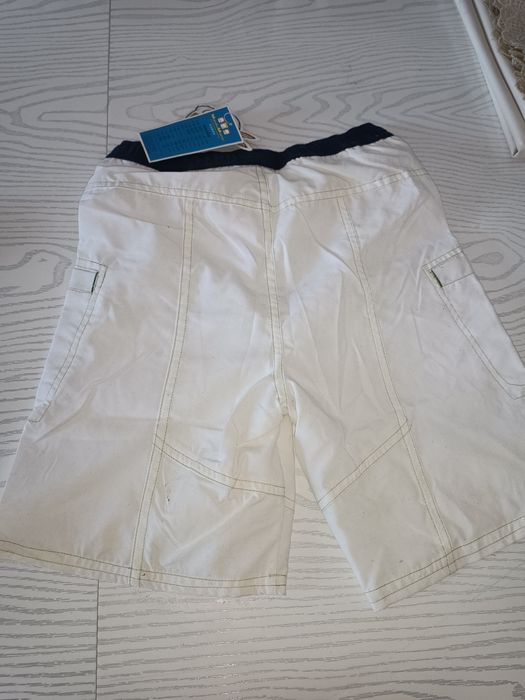 ПРОДАМ шорты для плавания