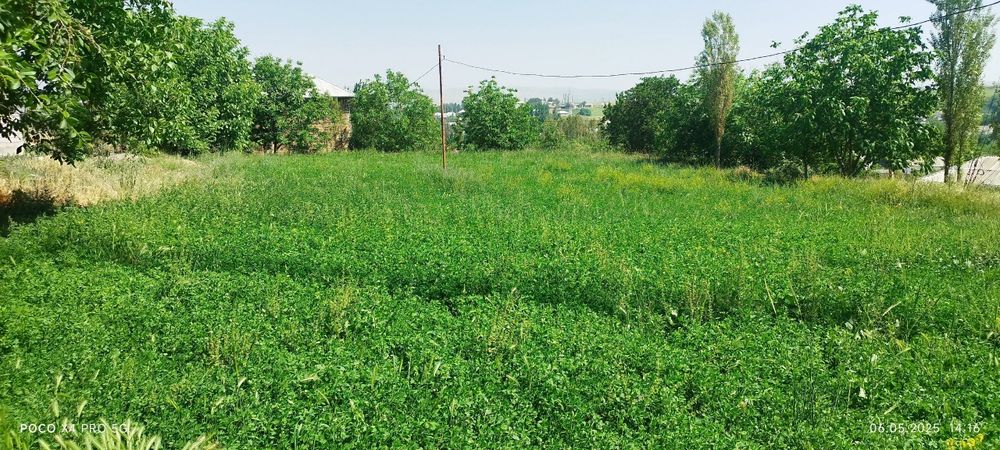 Участка сотилади