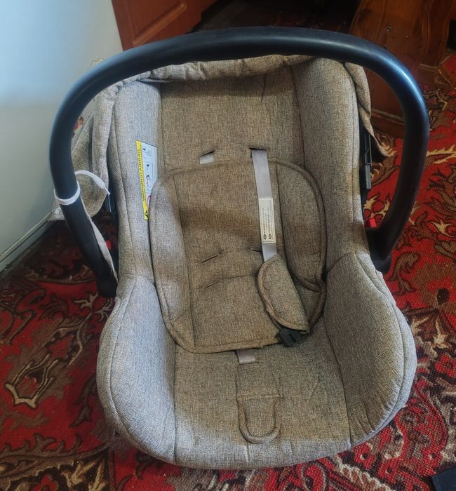 Коляска универсальная 3 в 1