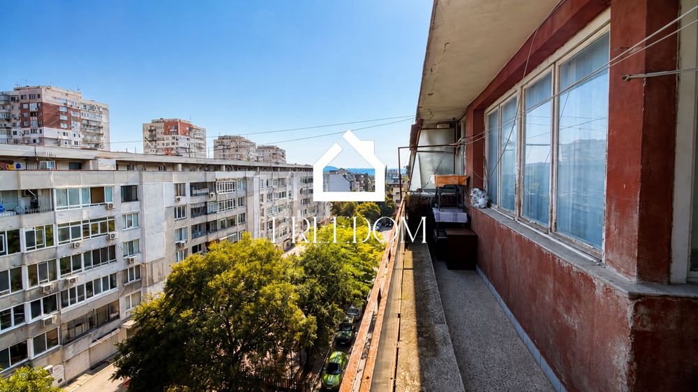 Продава 4-СТАЕН      град Варна, Колхозен пазар