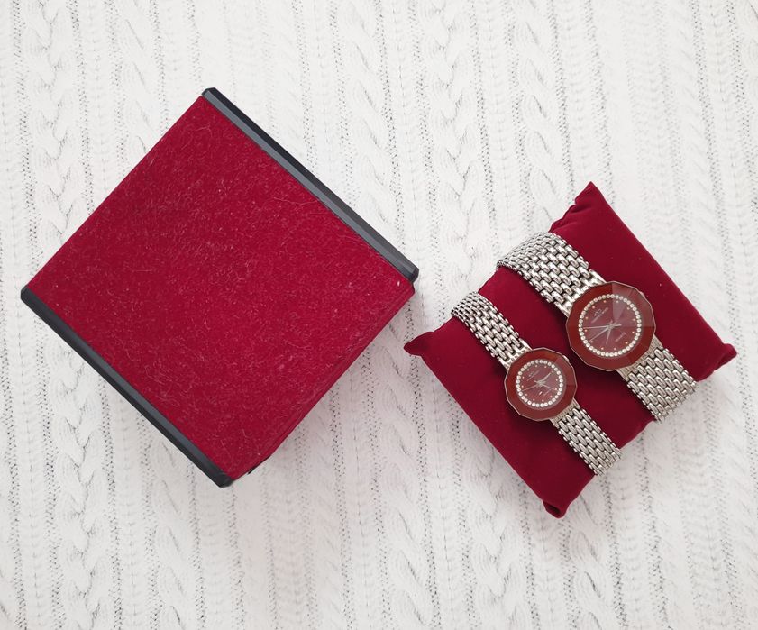 Часы наручные Quartz