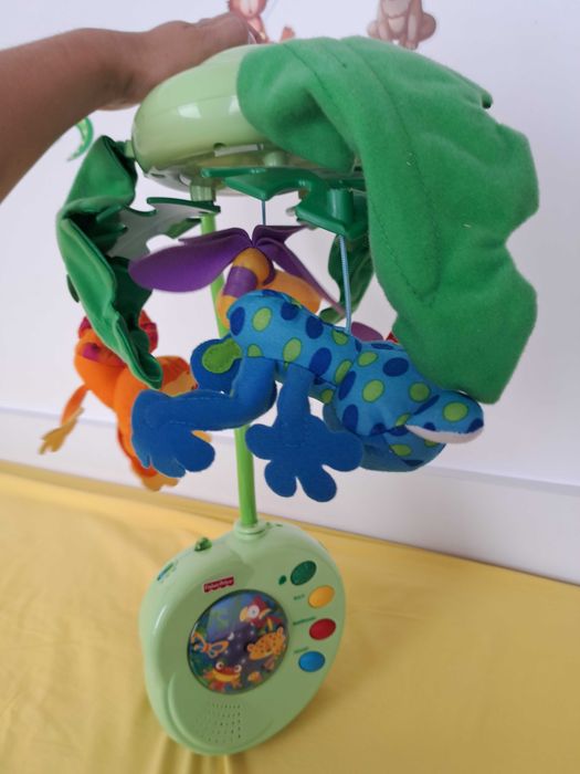 Въртележка за легло Fisher Price