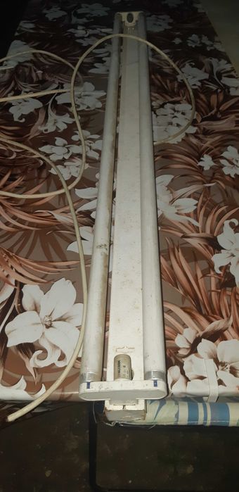 Луминесцентно осветително тяло