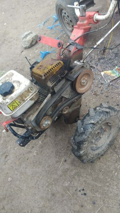 Vând motosapă perfectă de funcționale de 7 cai jumate