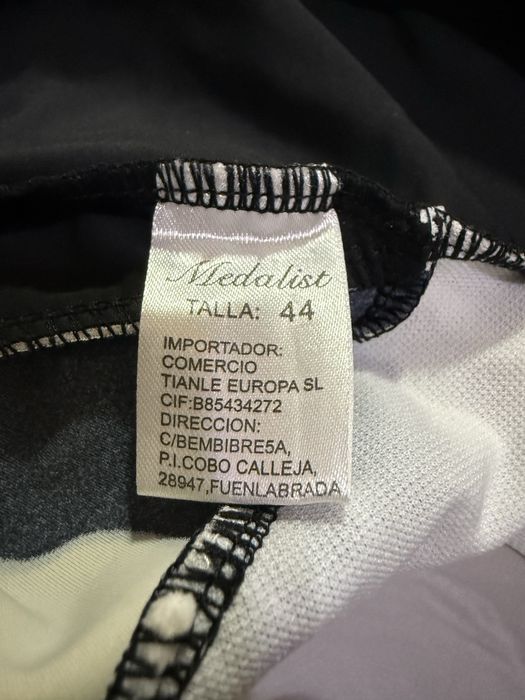 Продается купальник.