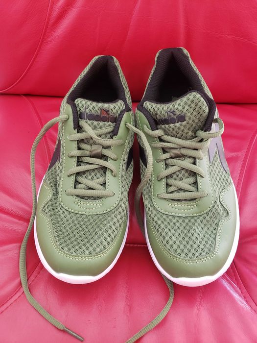 Маратонки Diadora