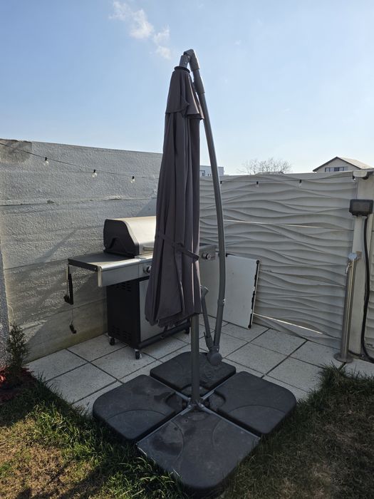 Umbrela 290 cm cu greutăți și husă