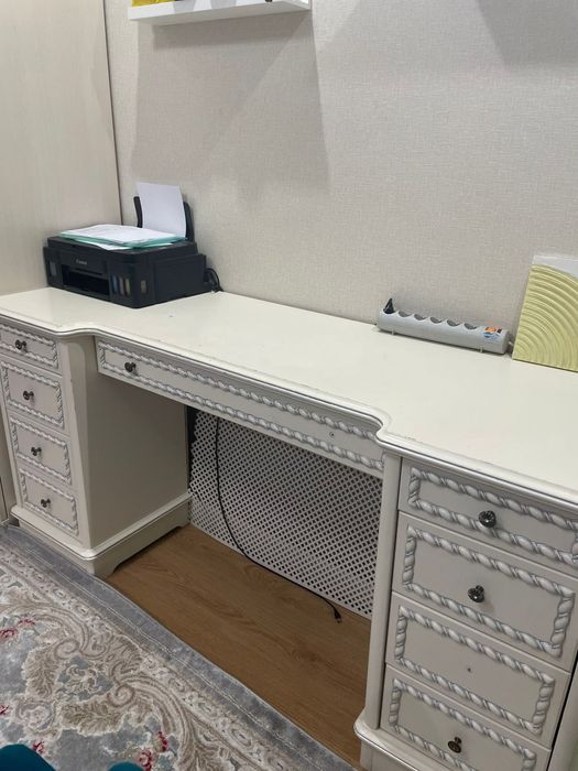 Продам письменный