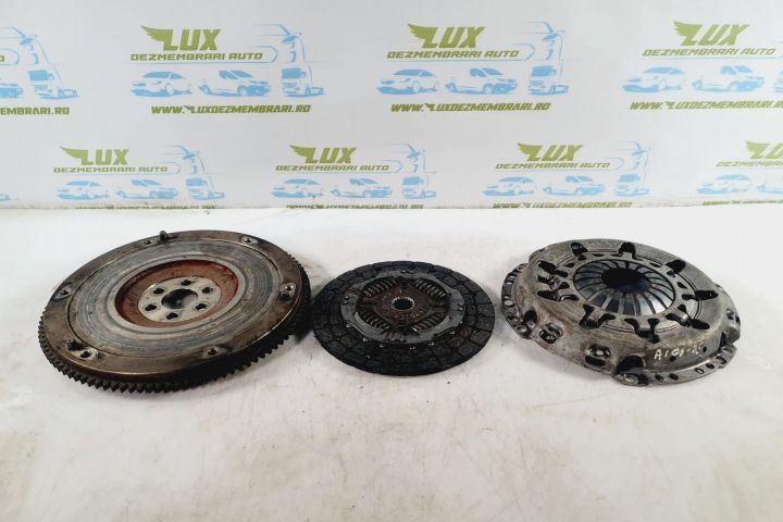 Kit ambreiaj volanta masa simpla 1.4 d-4d 1nd-tv 13451-0q011 Toyota Yaris XP9  [din 2005 pana  2009