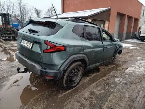 Fusta spate cu locas roata de rezerva Dacia Duster 3