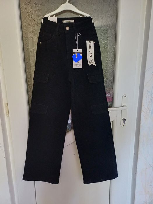 Blugi cu full pietre