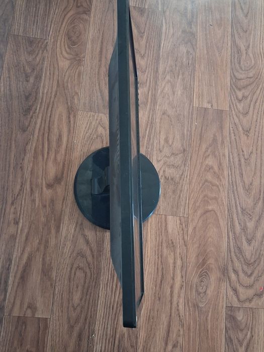 Монитор 21.5" Philips 226V4LSB б/у