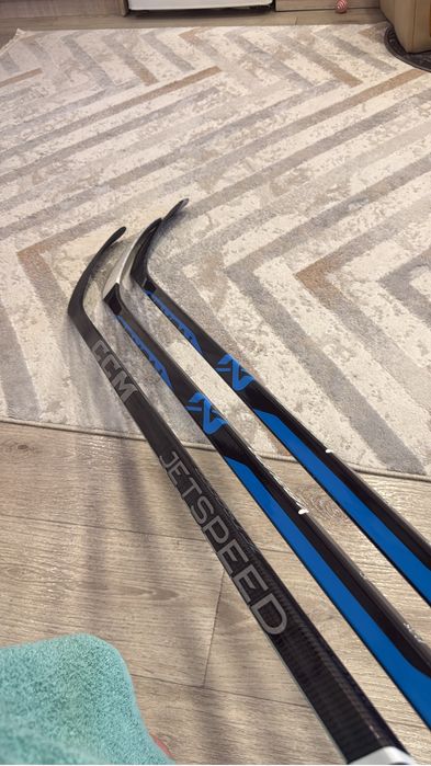 Продам клюшки Bauer Ccm