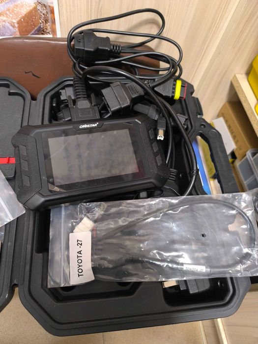 ключарски инструмент програматор за ключове  KEY MASTER 5