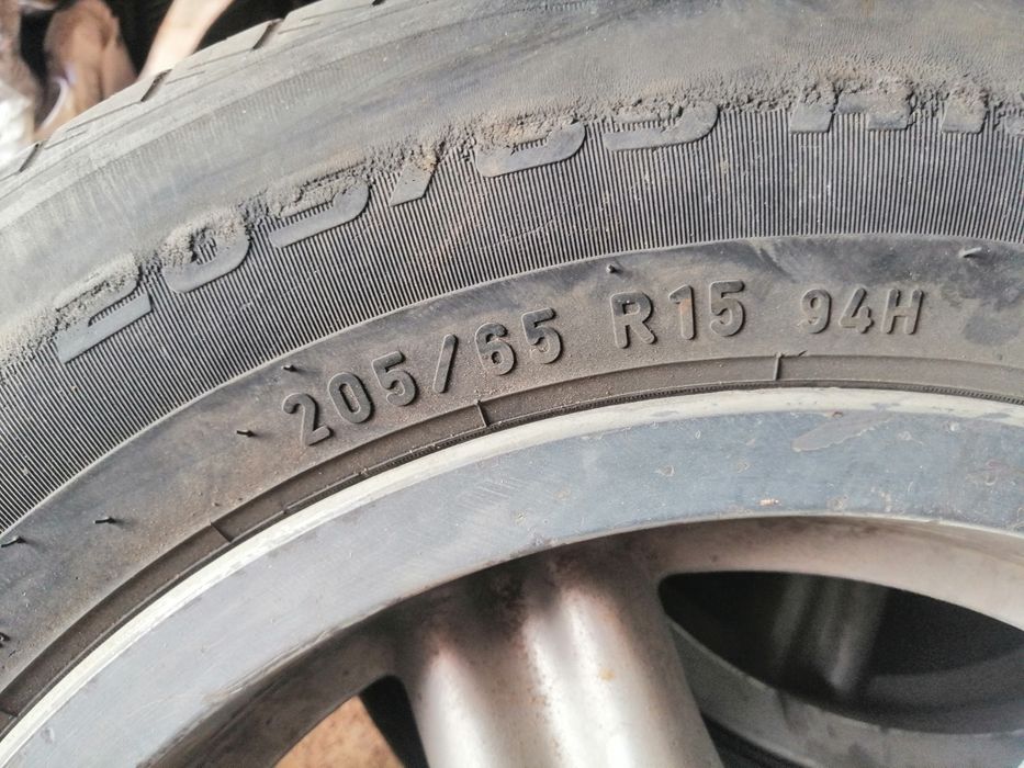 Диски с резиной безкамерка, от бмв 205/65/15