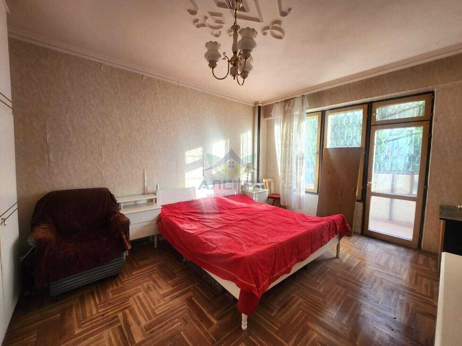 Продава се Двустаен апартамент в Пазарджик, Изток - 63 кв.м за 874 €/кв.м - Снимка #3