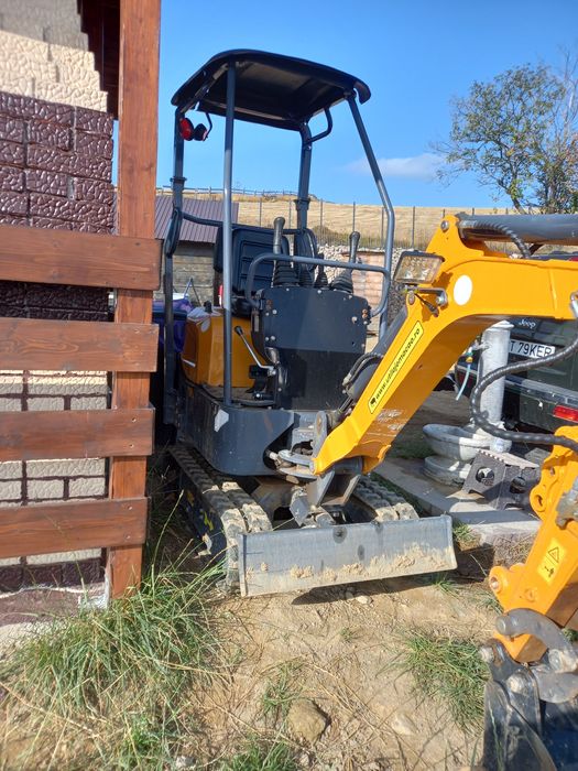 Mini excavator macao stx11