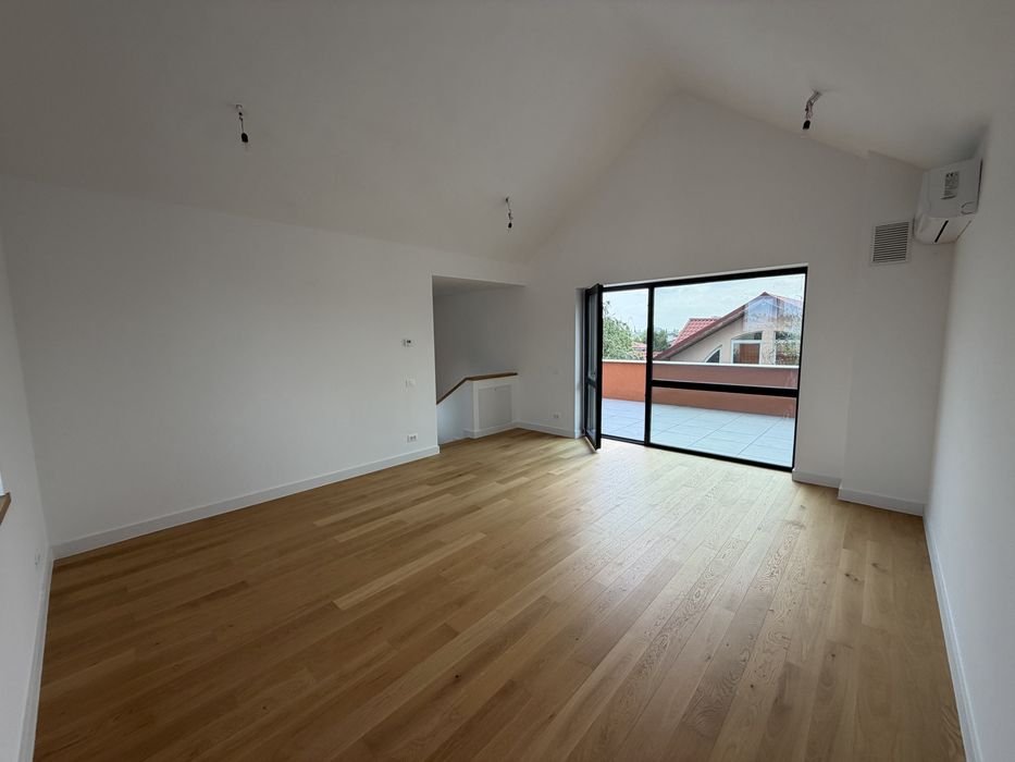 Vila noua, 4 camere, complex case The Meadows, Petrom City, Genesis School, Deutsche Schule