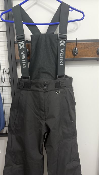 Женский лыжный костюм