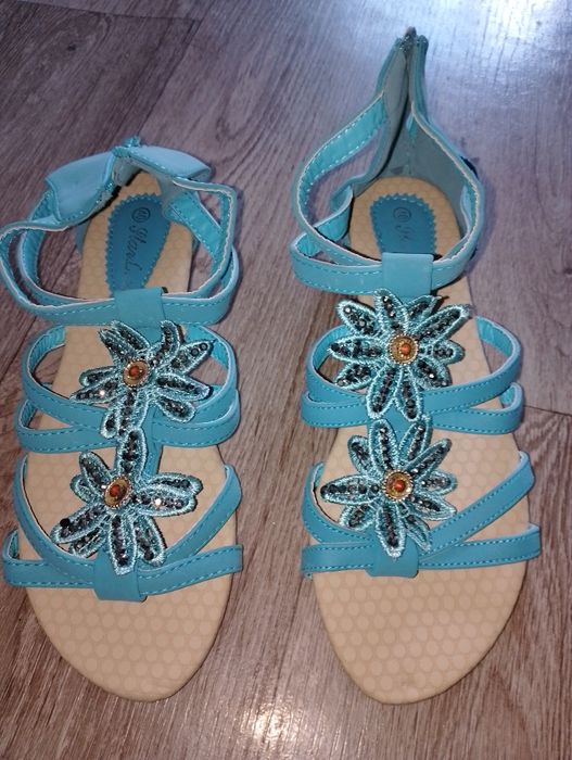 Продам обувь по 500 тенге