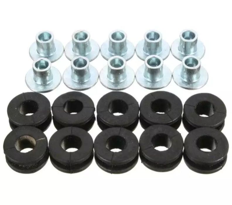 Гумени тампони с втулка
Гумени тампони с втулка.
Диаметър-18.5мм
Дебел