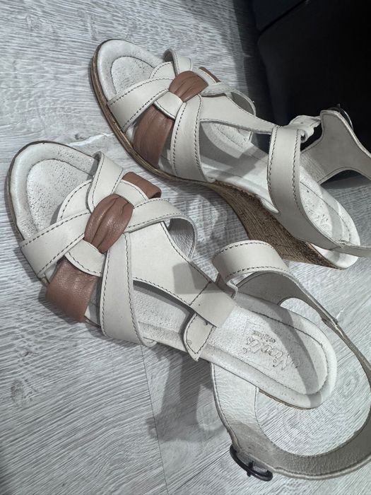 Vand sandale dama din piele
