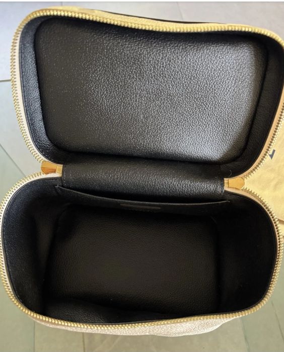 Louis vuitton vanity bag,LIMITED EDITION