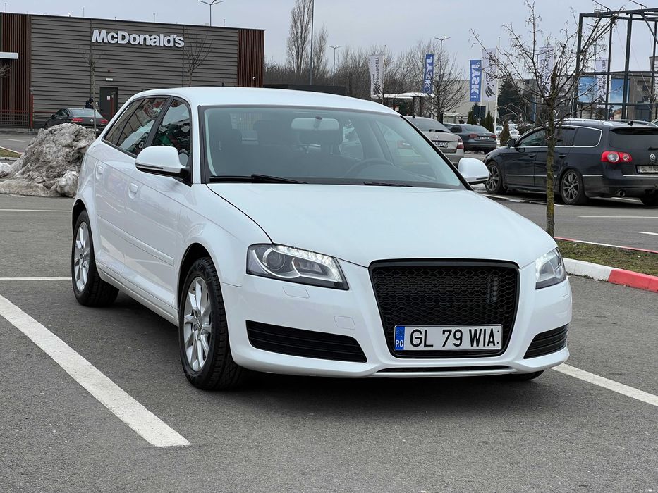 Audi A3 1.4 TSI - 122cp Automat 2010 LED Km reali