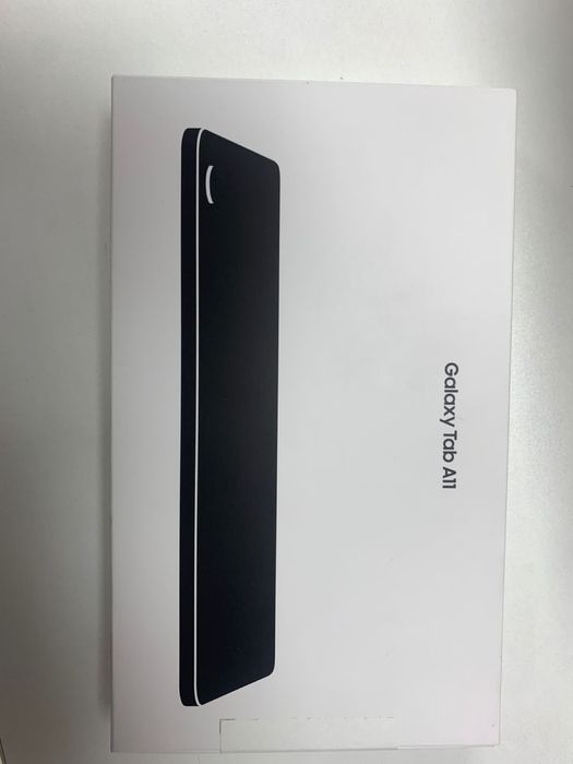 Планшет новый с каропкамый