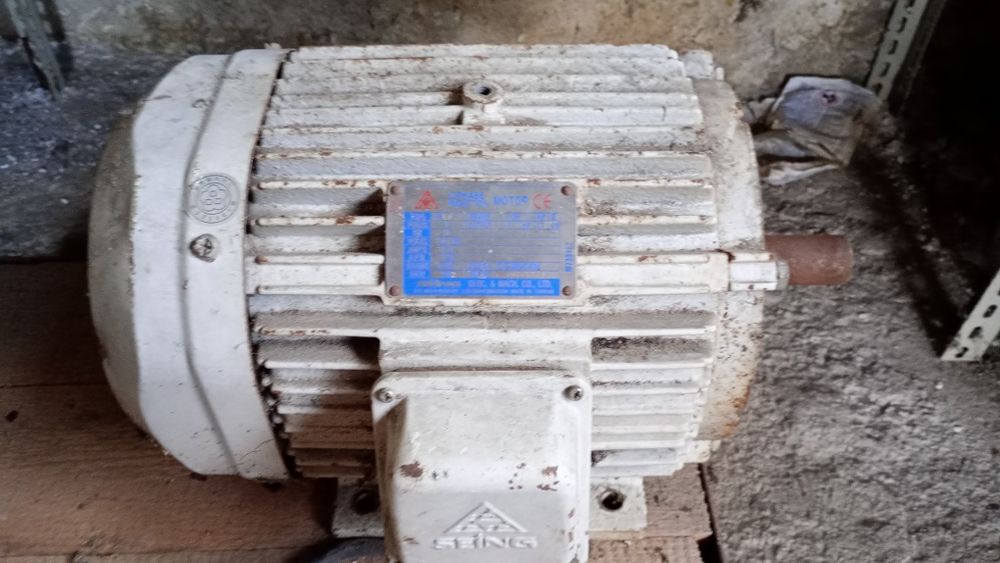 Motor trifazic 3.7 kw 1440 rotați