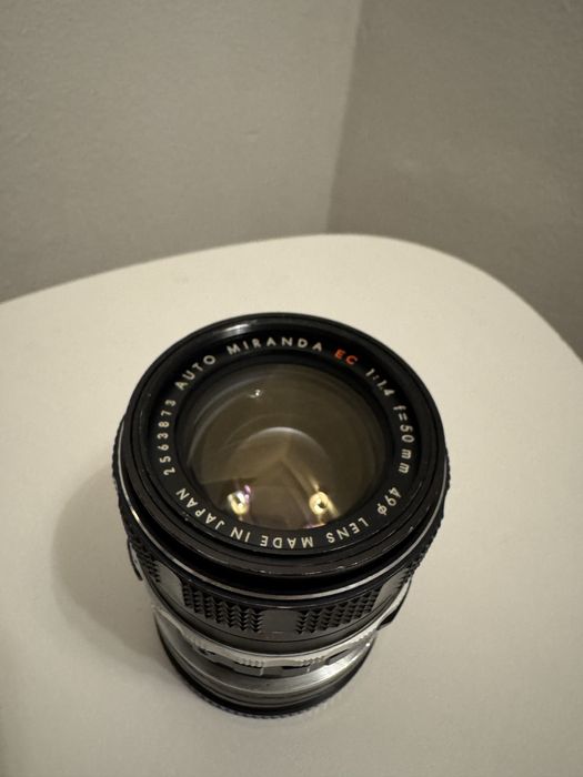 Auto Miranda EC f/1.4 50mm vintage обектив с адаптер за Sony