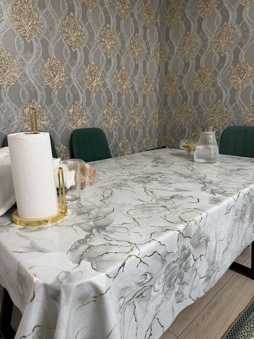Стол стулясымен сатылады