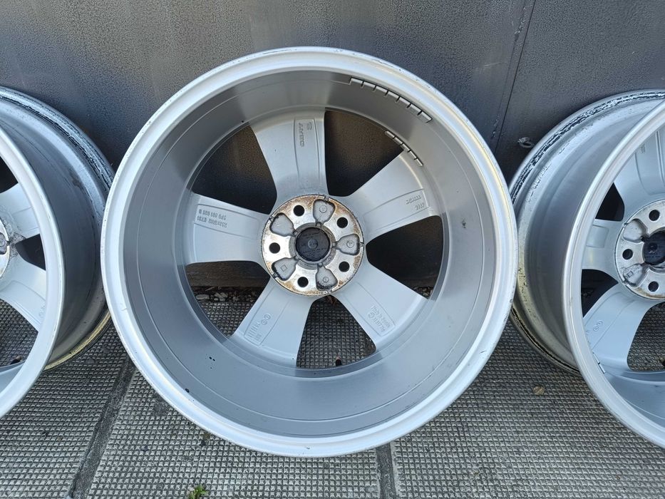 ОРИГИНАЛНИ джанти 17 ' цола 5x112 57,1  Seat / СЕАТ VW AUDI Skoda 7,5J ET51