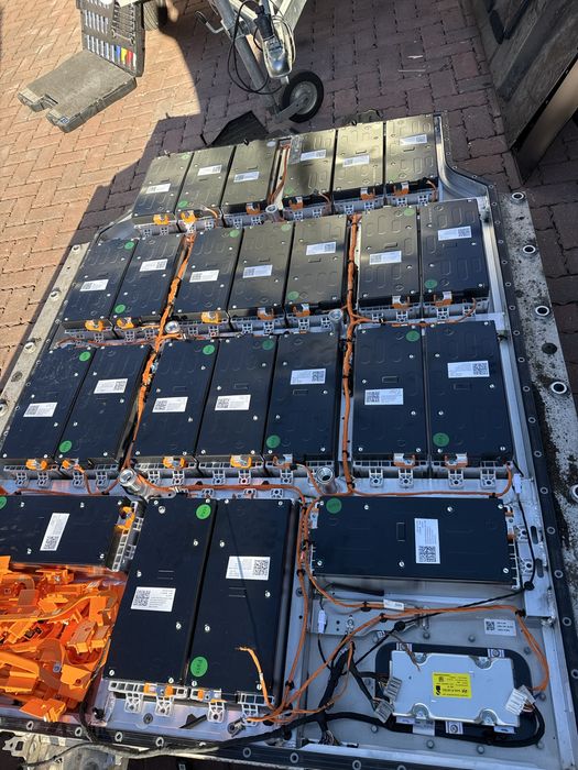 Baterii masini electrice ,se pot folosi pentru sistemele fotovoltaice