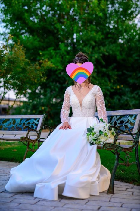 Vand rochie de mireasa