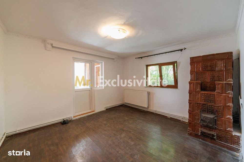 Casa cu teren - Prundu-Ideala pentru locuit sau dezvoltare imobiliara