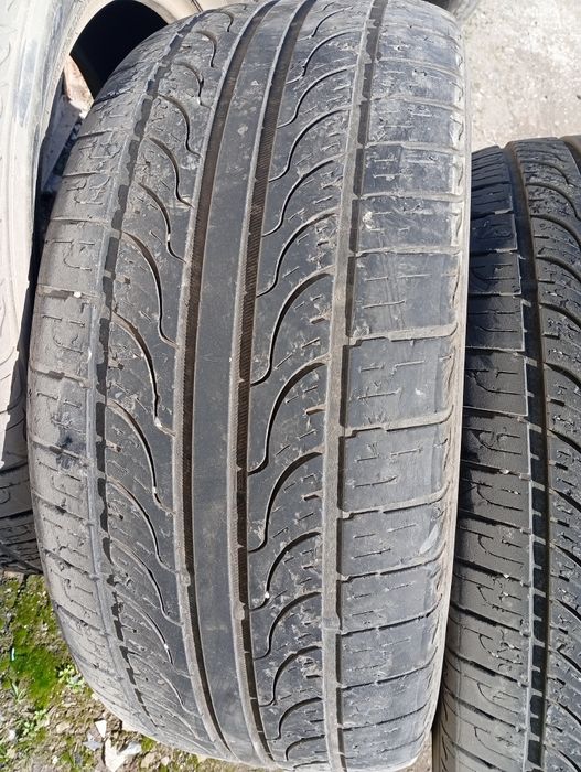 Продам шины размером 255/55/18