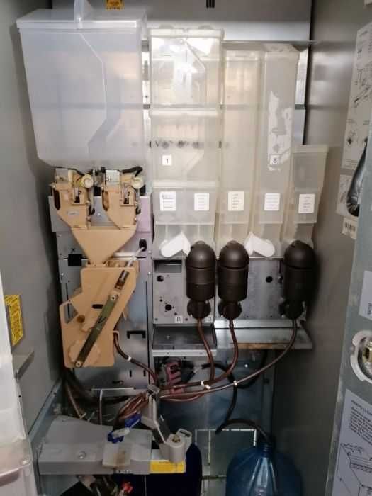 Вендинг автомат Астро - оригинално - Италия - 1300/1500лв.