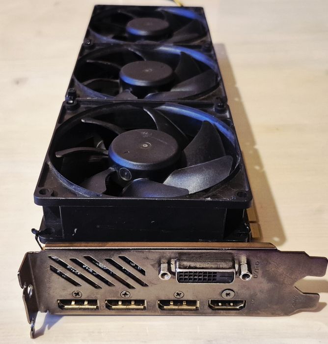 Placa video Gigabyte GTX 1080TI Gaming OC 11GB 352bit GDDR5X