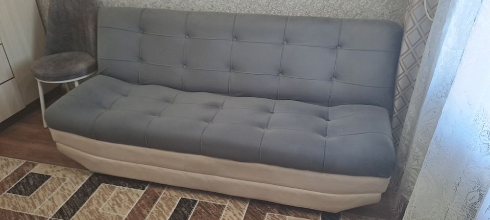 Продается диван Шанхай.