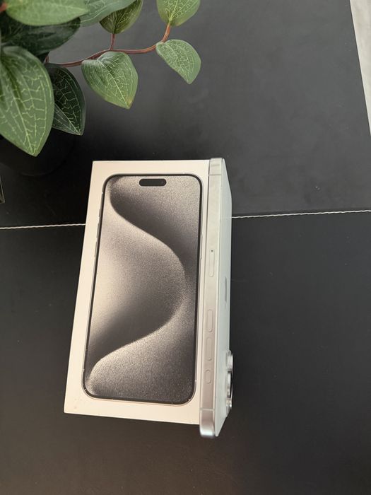 iPhone 15 Pro Max